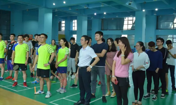 ���Ű�2018��ë����Բ������