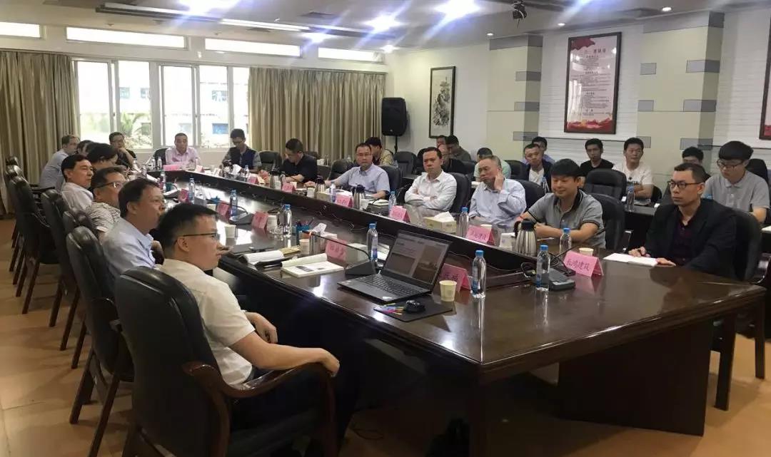 ���Űɳа�װ��ʽ�޽���������ʵ�����л�